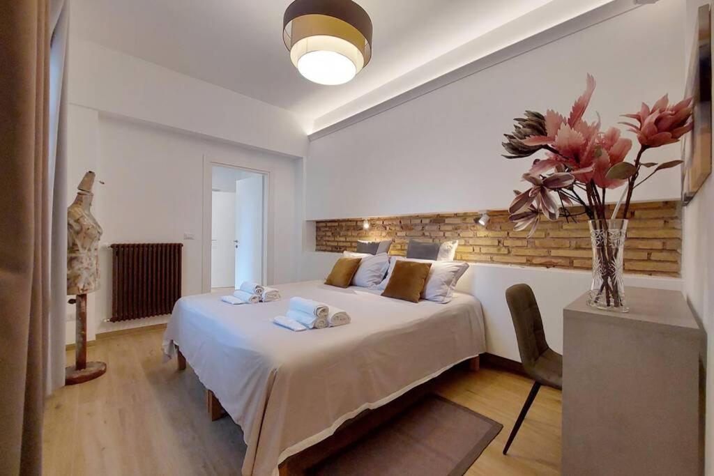 Aventino Contemporary Apartment Рим Екстериор снимка