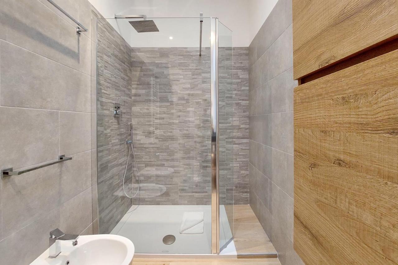 Aventino Contemporary Apartment Рим Екстериор снимка